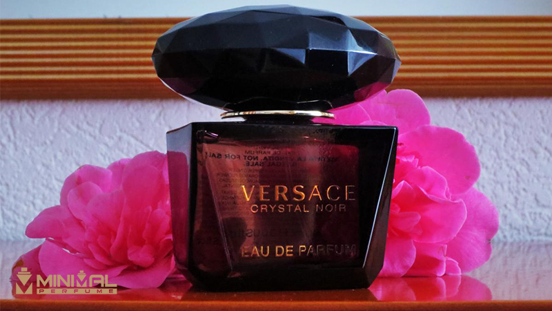 خرید عطر ورساچه کریستال نویر