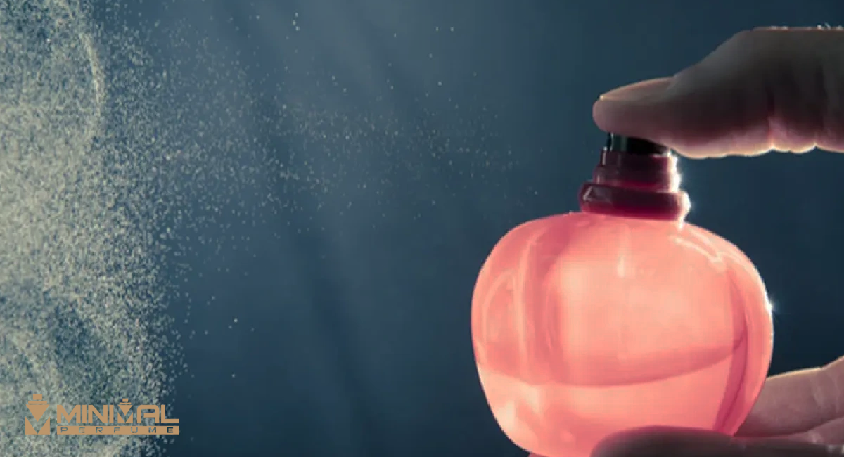 اگر عطر وارد چشم شود چه باید کرد؟